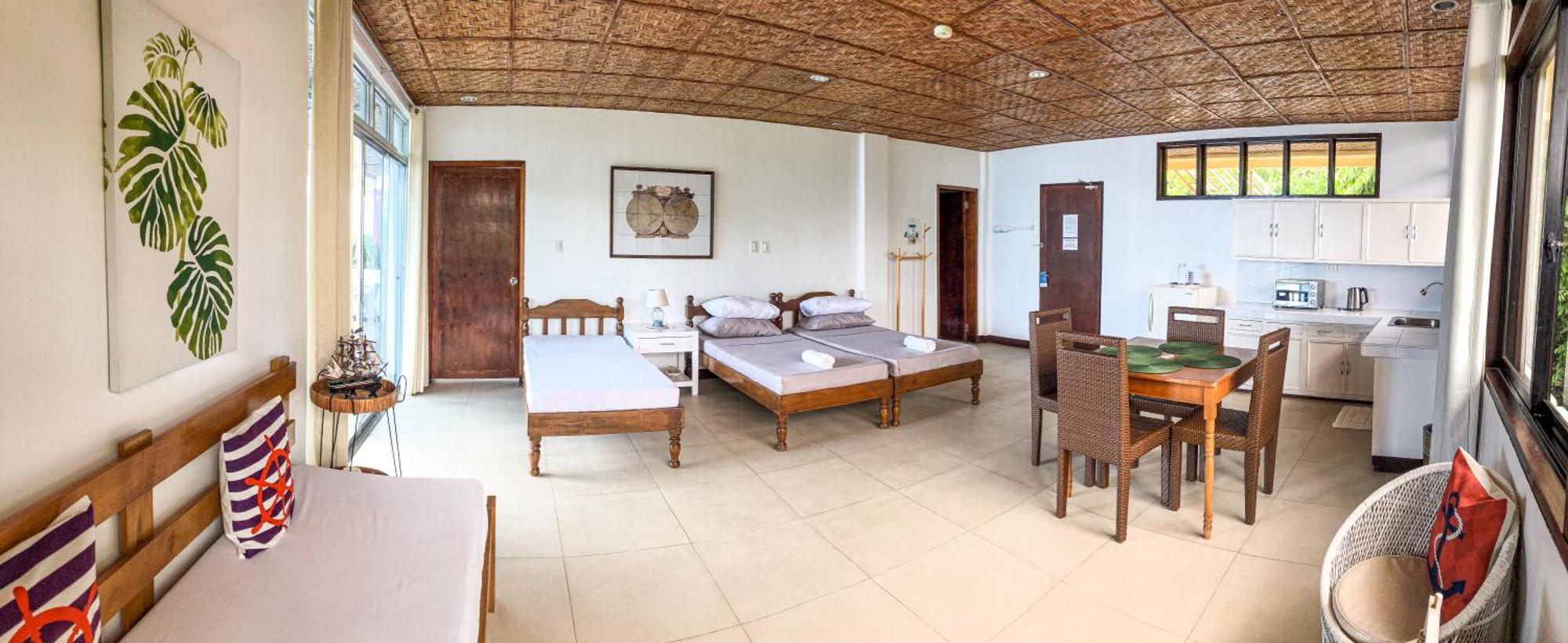 Dumaguete City Wuthering Heights Bed & Breakfast By The Sea מראה חיצוני תמונה