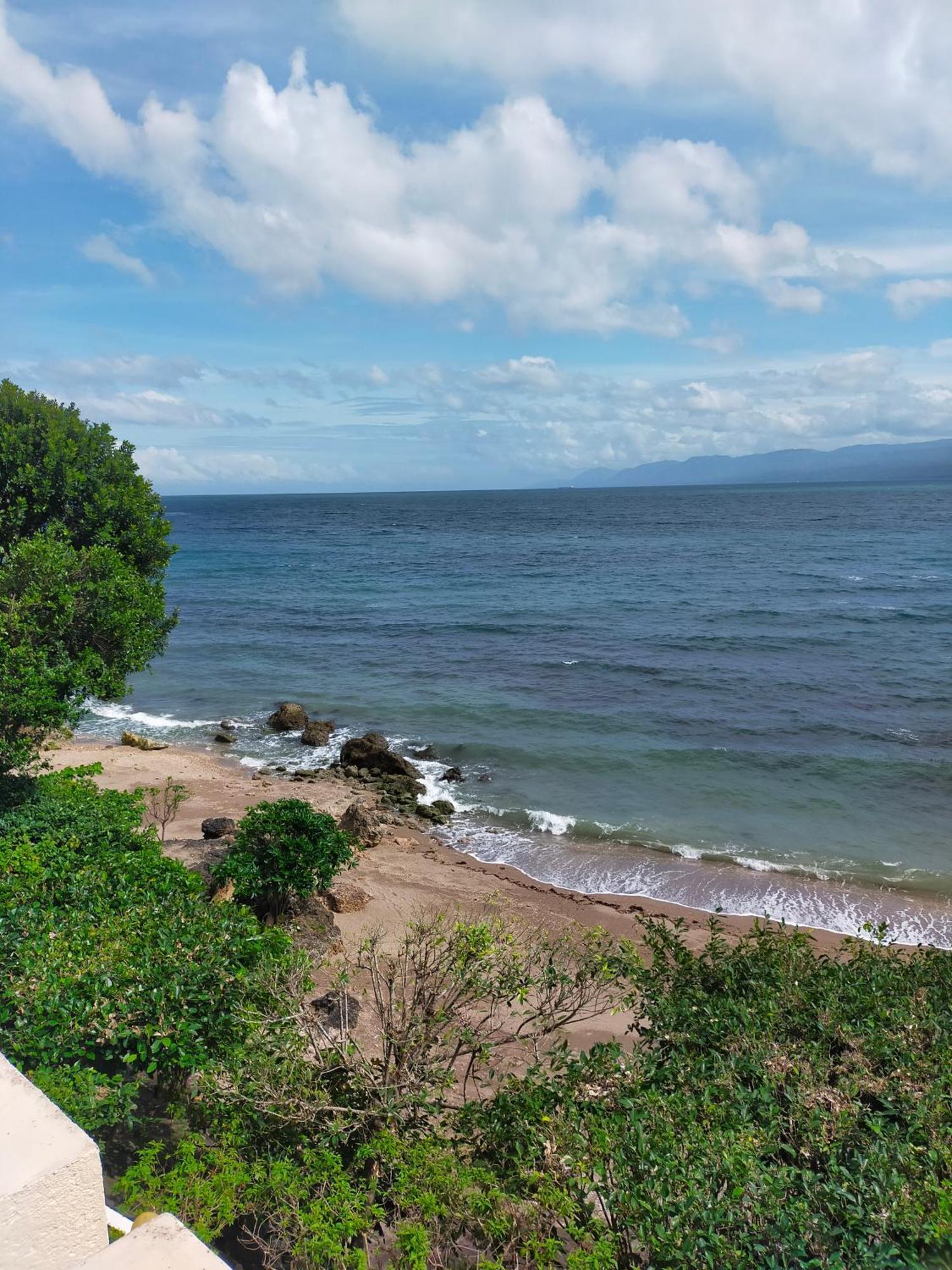 Dumaguete City Wuthering Heights Bed & Breakfast By The Sea מראה חיצוני תמונה